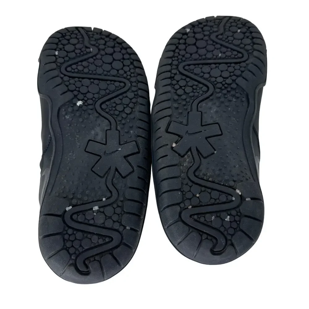 Nike Zoom Pulse Nursing Shoes Slip On CT1629-003 Triple Black Womens 6.5 Mens 5